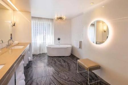 The Statler Dallas, Curio Collection By Hilton - 95