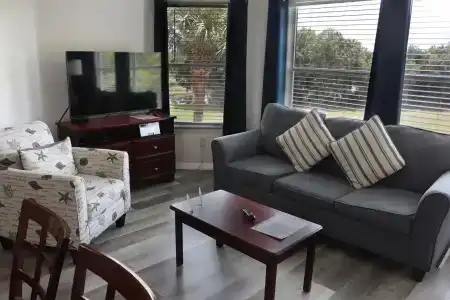 Parc Corniche Condominium Suites - 59