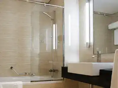 Pullman Dubai Jumeirah Lakes Towers - 48