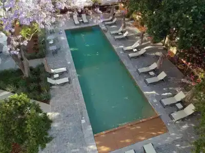 Avra Nafpliou - 20
