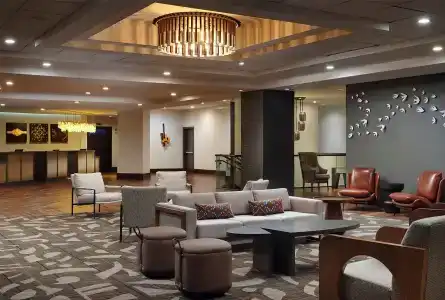 DoubleTree by Hilton Nashville Downtown - 2
