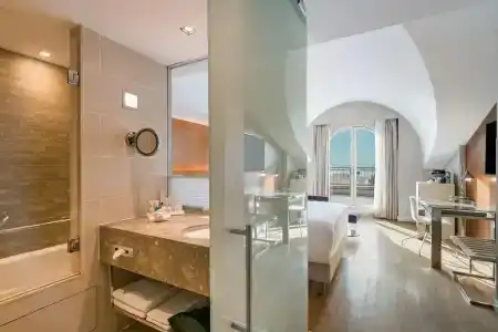 Radisson Blu Bosphorus - 63