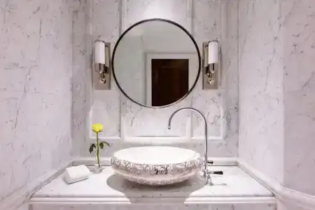 The Ritz-Carlton, - 62