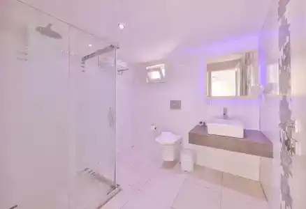 Hamarat Otel - 69