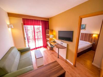 Golden Avenida Family Suites 4* - 40