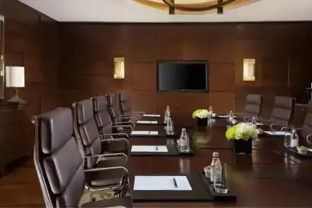 Ritz-Carlton - 28