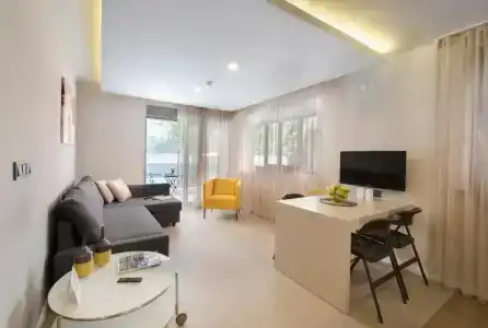 Trend Suites - 45
