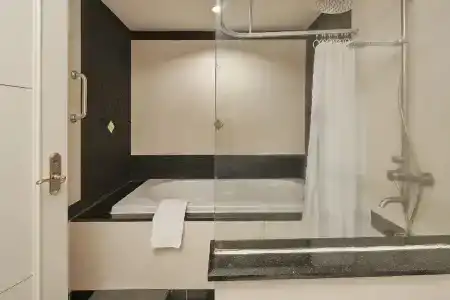 Floral · Dolphin Circle Pattaya - 55