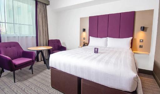 Premier Inn Dubai International Airport - 53