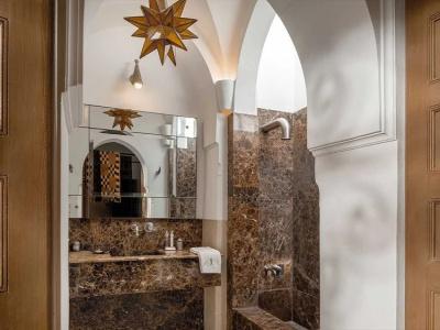 Riad Jaaneman - 44