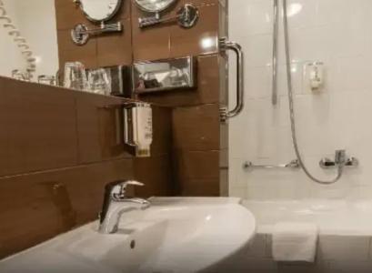 Best Western Vilnius - 35