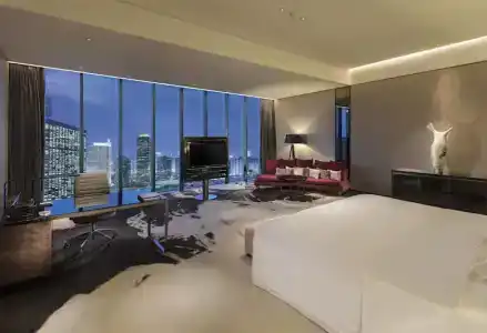 Hilton Guangzhou Tianhe - 40