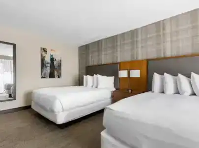 DoubleTree by Hilton - The Yarrow - 3