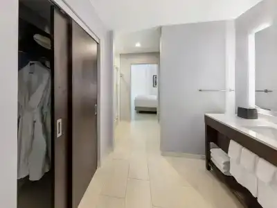 Hyatt Place - 60