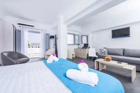 Blue Waves Suites & - 103