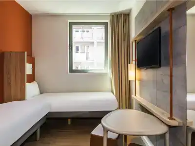 ibis budget Gent Centrum Dampoort - 2