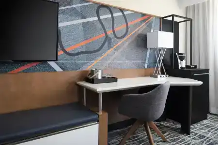 Hilton Nashville Airport - 6