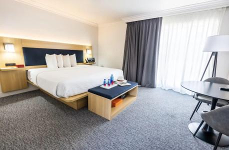 Ramada by Wyndham Los Angeles/Downtown West - 59