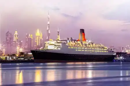Queen Elizabeth 2 - 46