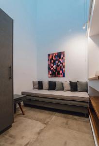 EmGard Suites Kythnos - 44