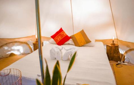 Roost Glamping - SHA Certified - 63