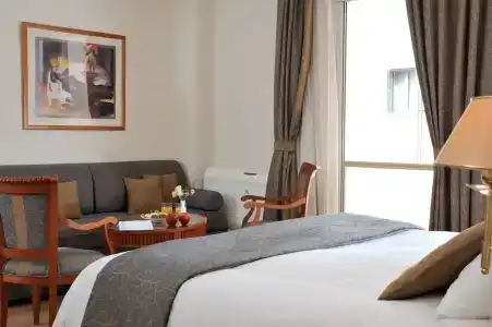 Athens Atrium & Jacuzzi Suites - 37