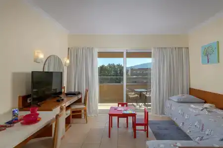 Sun Beach Resort - 77