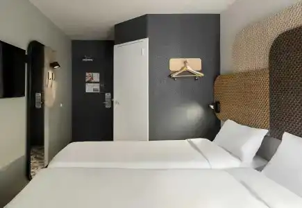 ibis budget Toulouse Cité de l'Espace 2 - 4