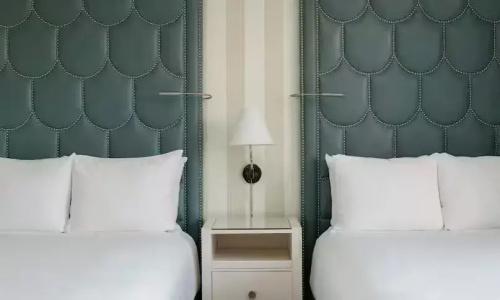 The Beverly Hilton - 65