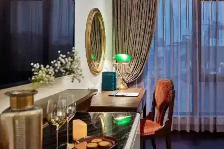 Peridot Grand & Spa - 51