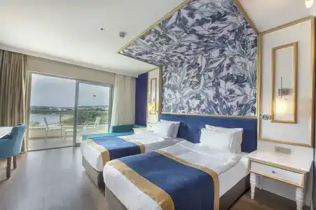 Utopia Beach Club - 37