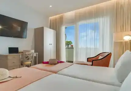 Pestana Promenade Ocean Resort - 39