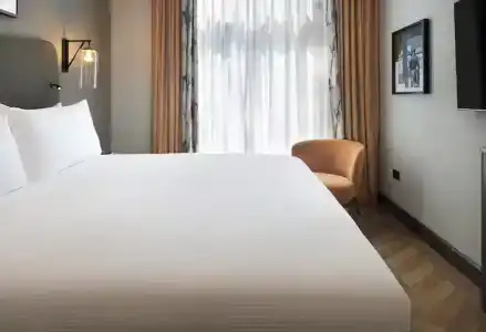 DoubleTree by Hilton London – West End - 17