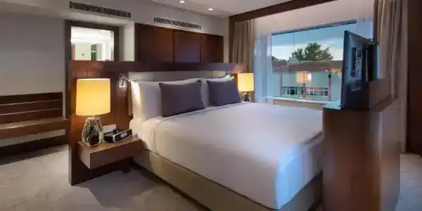 Conrad Istanbul Bosphorus - 79
