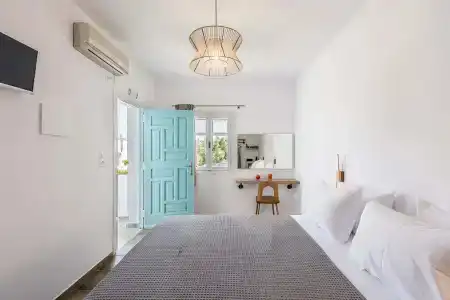 Michalis Studios - 11