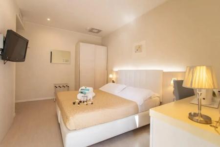Ferretti Beach - 53