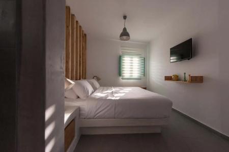 Neptune Luxury Suites - 43