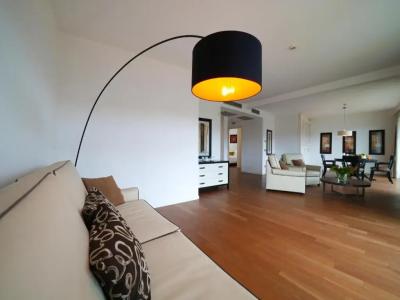 Pisa Tower Plaza - 53