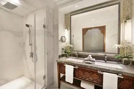 The Ritz-Carlton - 75