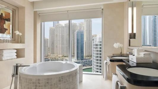 Address Dubai Marina - 84