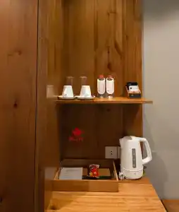 Maple & Apartment - 61