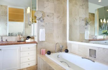 Ascott - 47