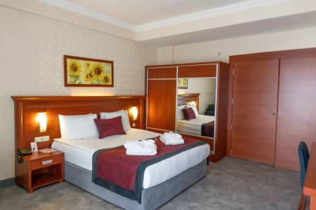 Laphetos Beach Resort & Spa - 75