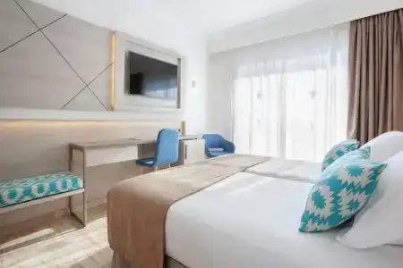 Grupotel Los Principes & Spa - 38