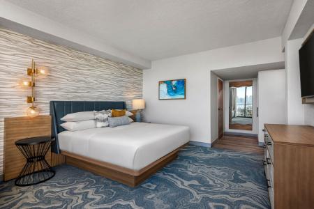 Sheraton San Diego & Marina - 75