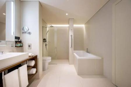 Fraser Suites West Bay - 83