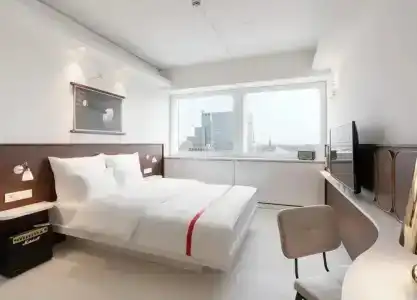 Ruby Luna Dusseldorf - 62