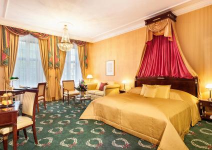 Best Western Premier Grand Russischer Hof - 52