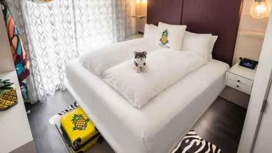 Staypineapple, An Artful, Midtown New York - 26