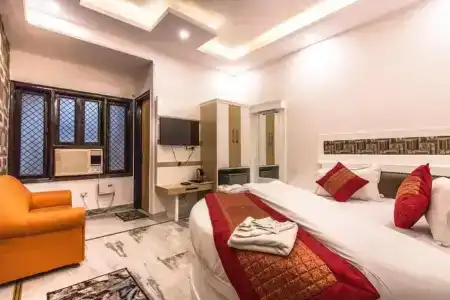 Hindustan- by Backpackers Heaven - 56